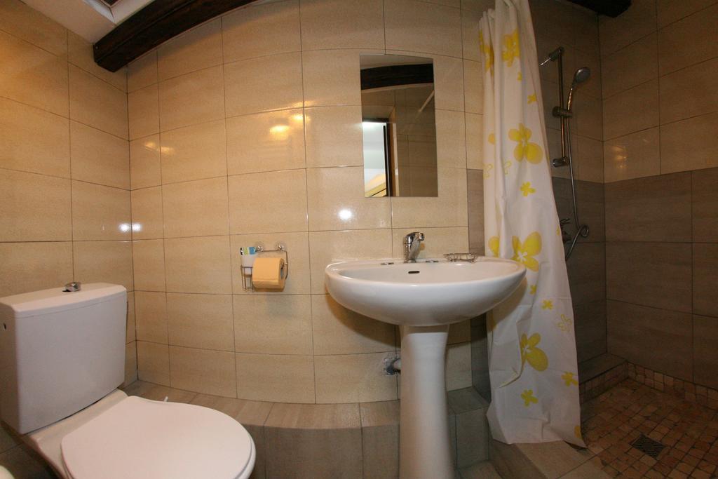 La Buni Busteni Room photo